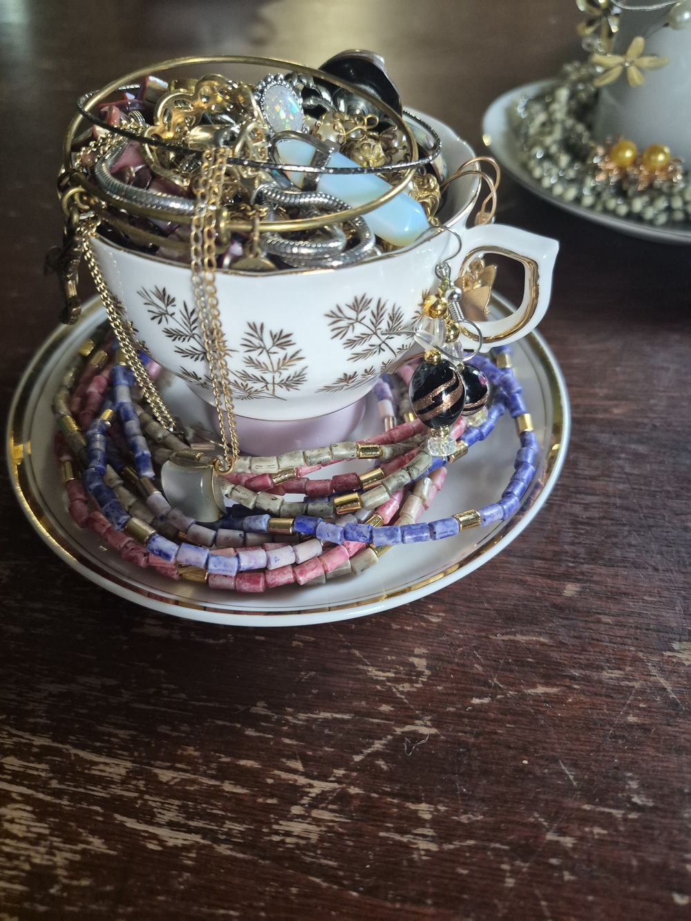 Multicolor Beaded Necklace Set with Gold Accents - Women Jewelry Mystery Jar/cup